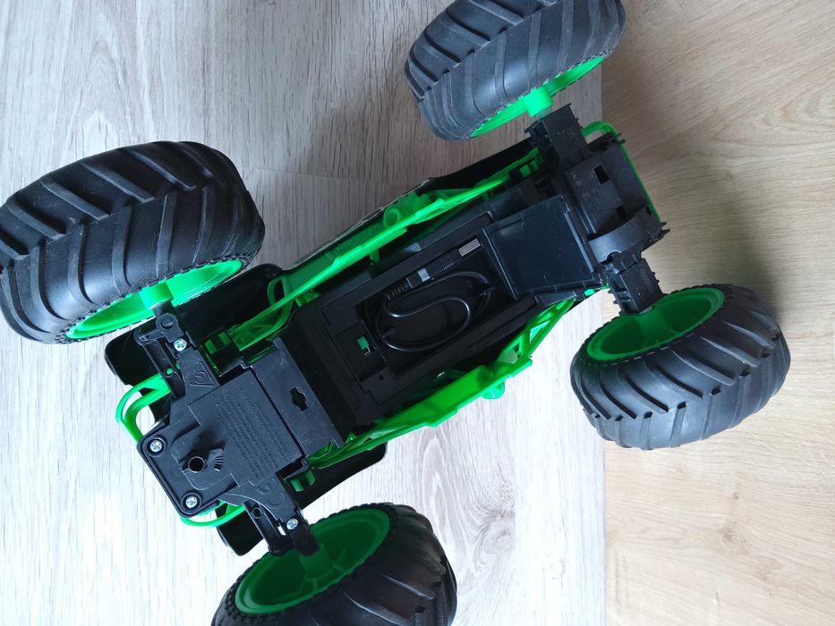 Monster Jam Grave Digger RC Auto Sterowane BKT duże