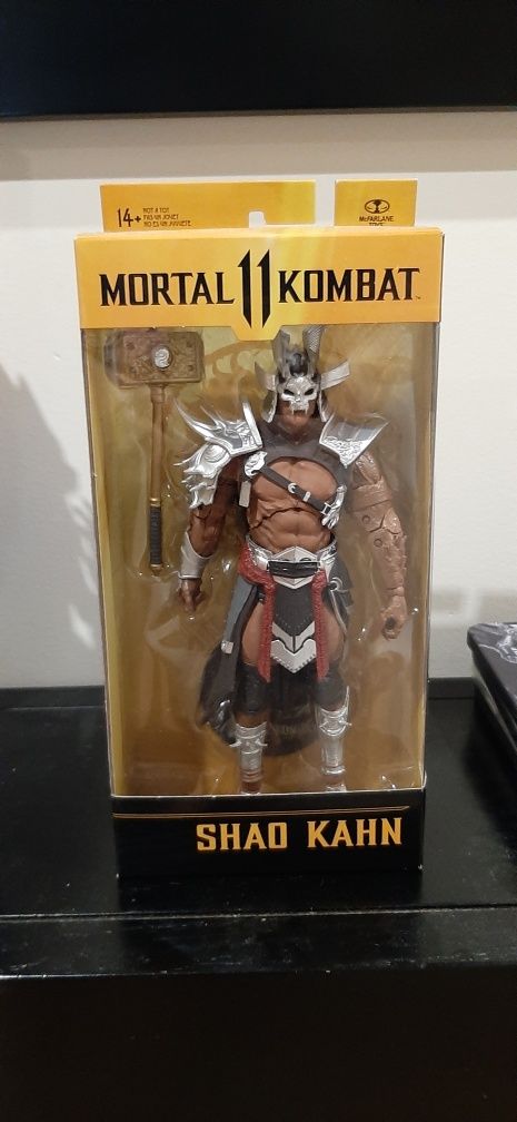 Figura Mortal Kombat Shao Kahn