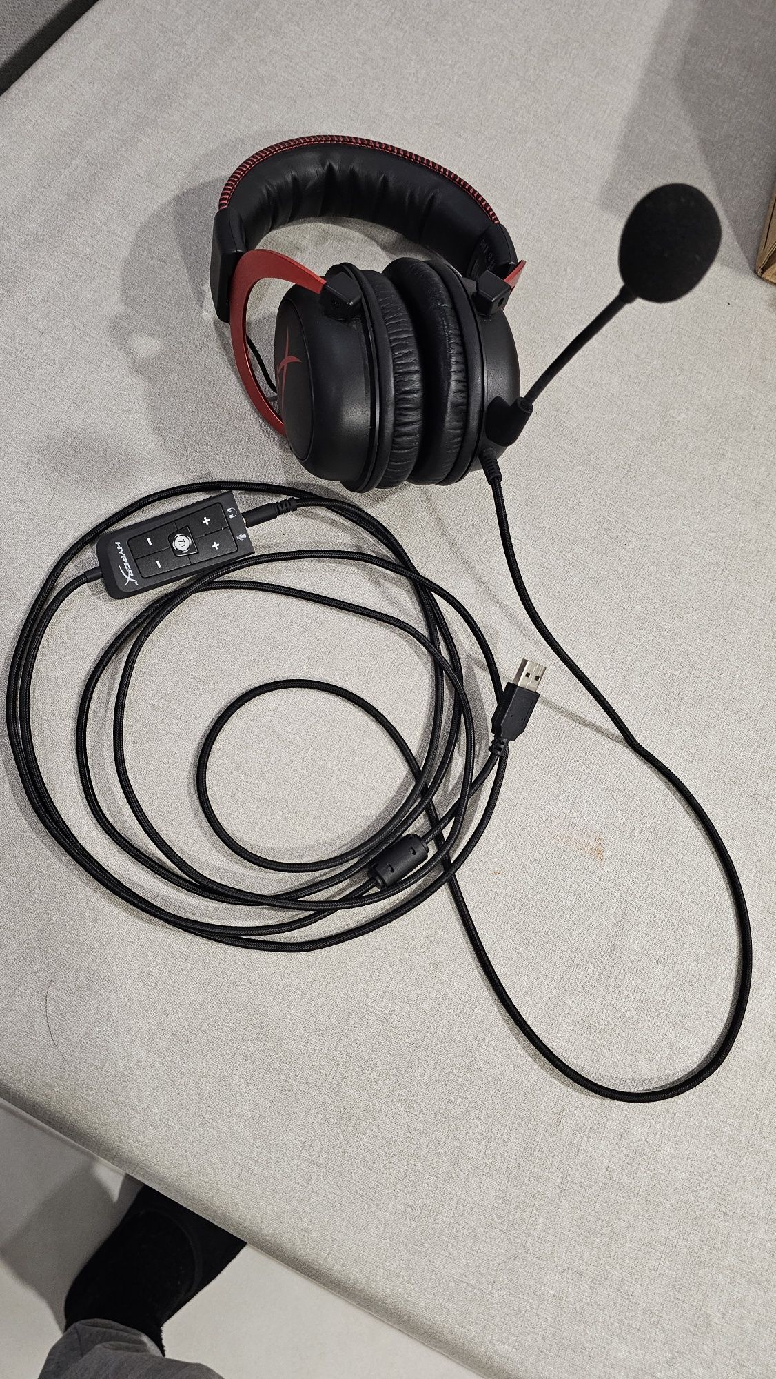 Headphones hyper x