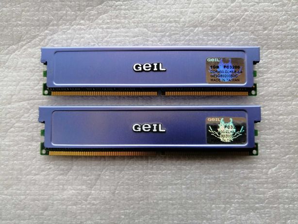 Оперативна память 2Гб (1Гб х 2) DDR1 400, pc3200.
