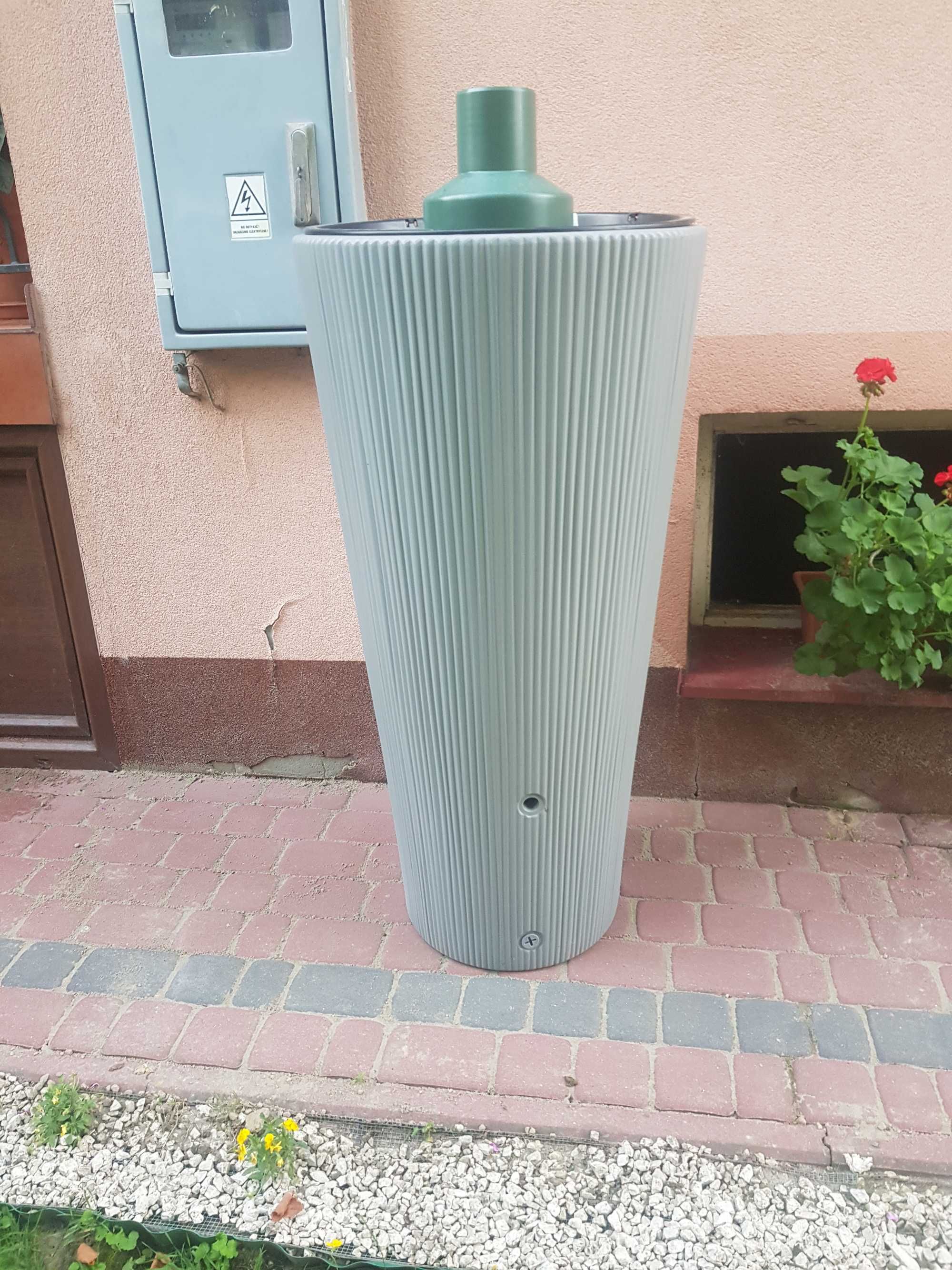 Zbiornik na wodę,deszczówkę VASO DECOR 2w1 220l szary, 4rain