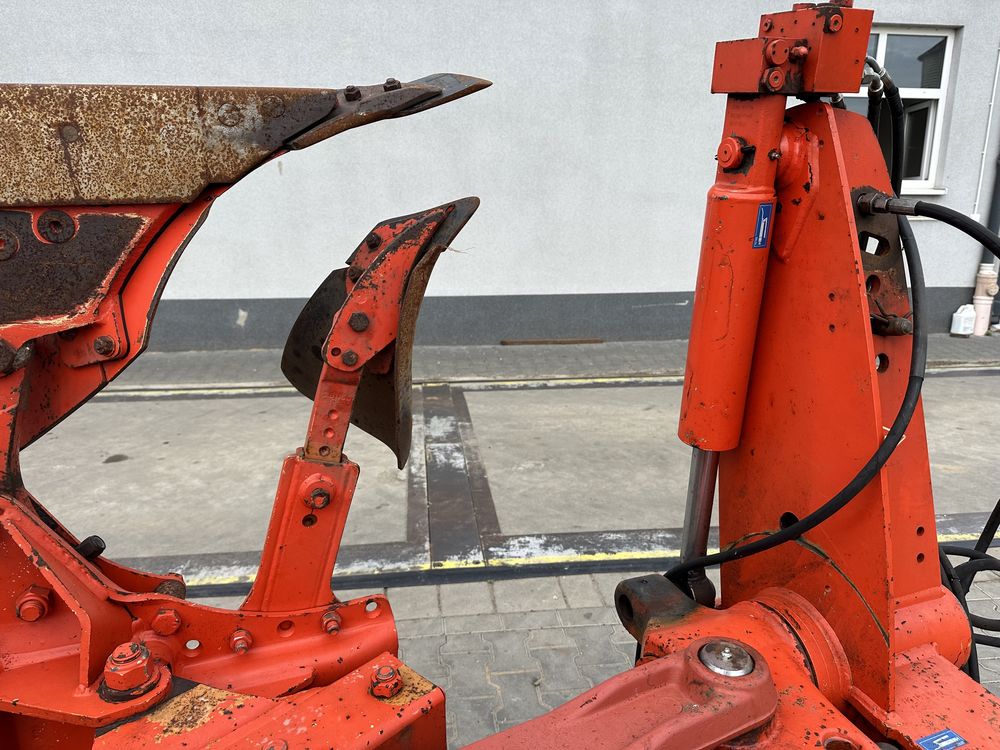Pług kuhn Vari Master 122  5 skib 4+1 ażurowy