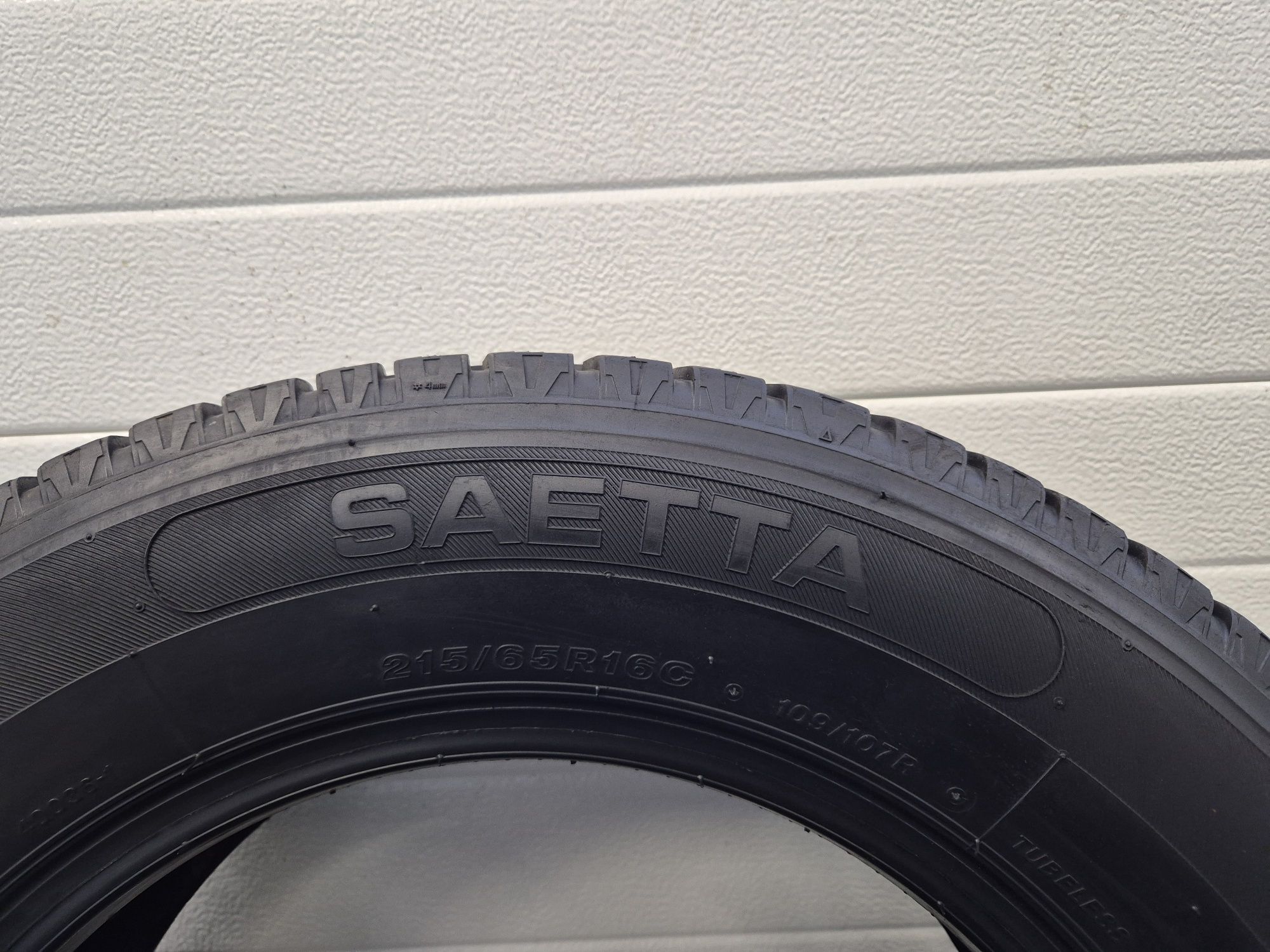 215/65 R16 C Zimowe