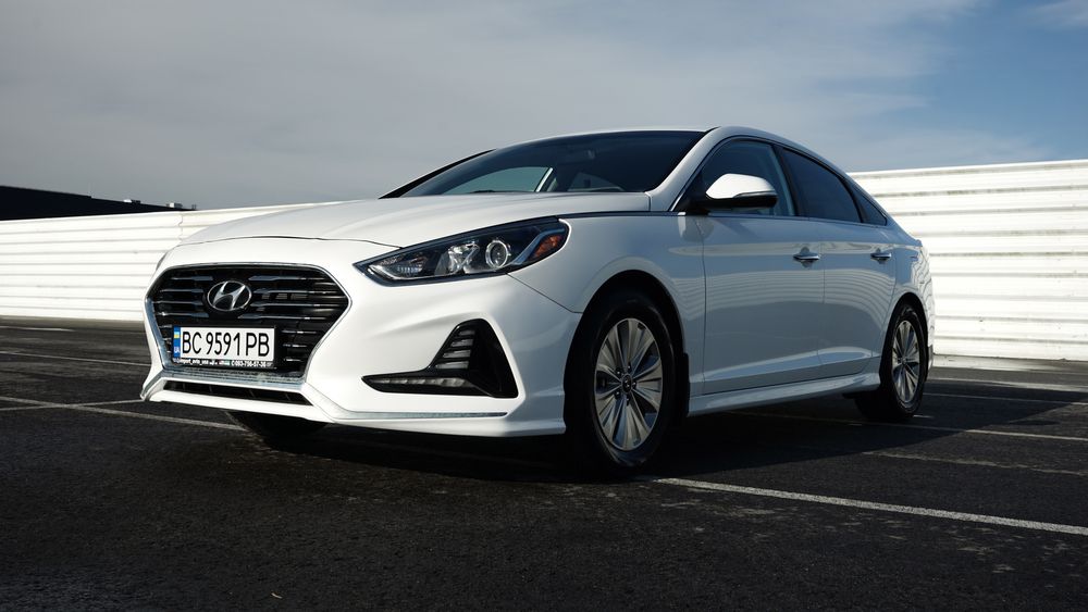 Hyundai sonata hybrid