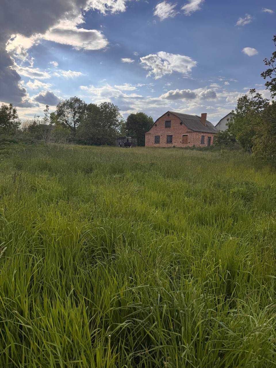 Продам земельну ділянку під будівництво
