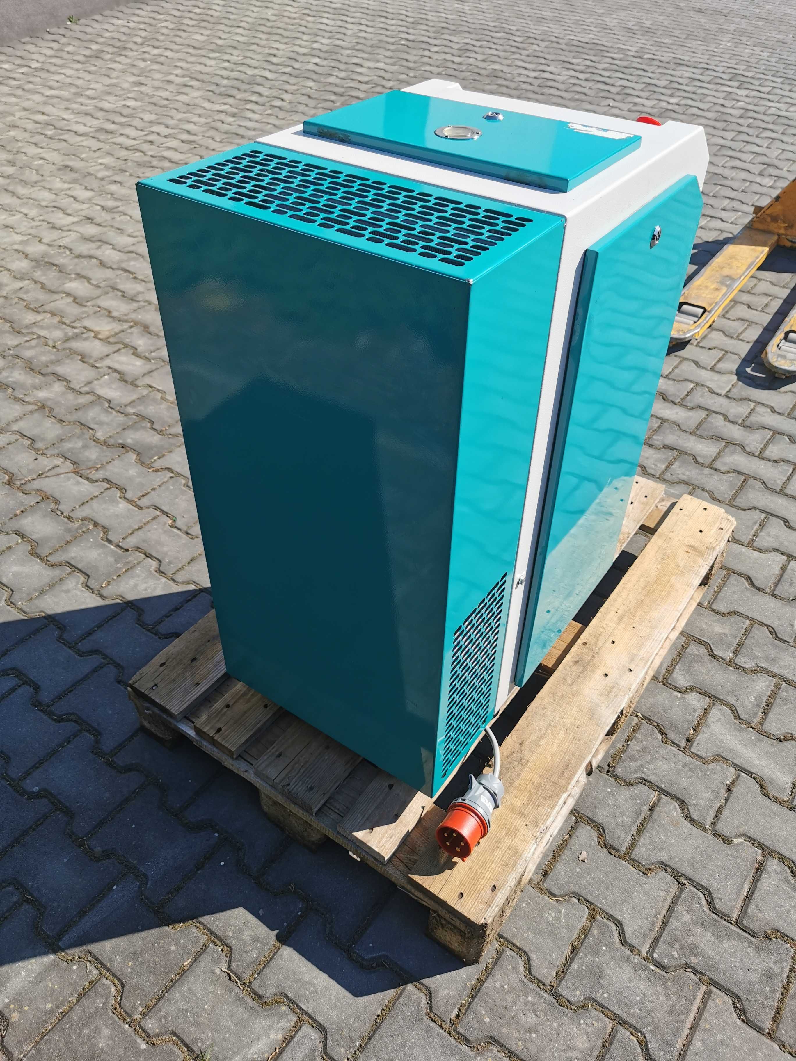 2015r 5.5kw 720L/min sprężarka śrubowa RENNER kompresor śrubowy 10 BAR
