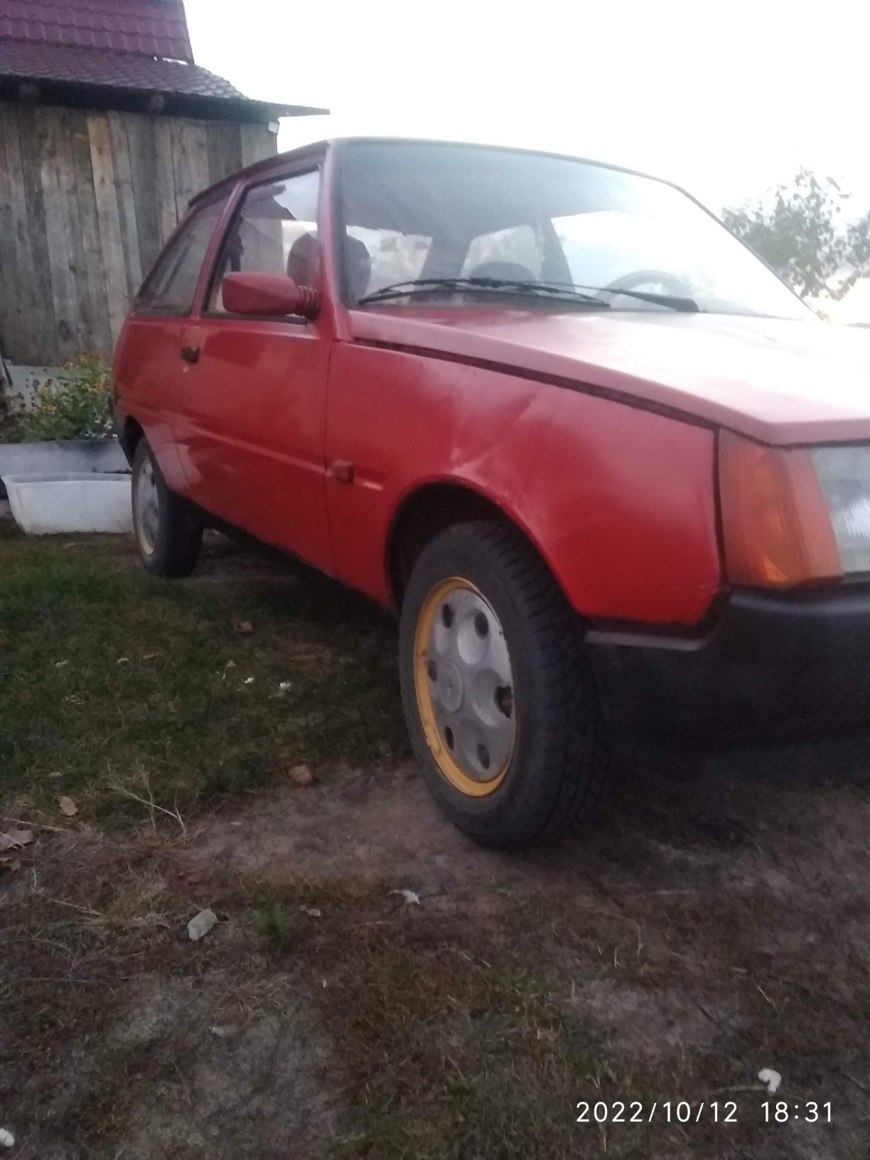 Продам Таврію на ходу.