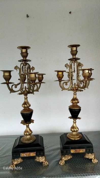 Подсвечники бронзовые.Пара.Черный камень.44х17 см.Цена за 2.Франция