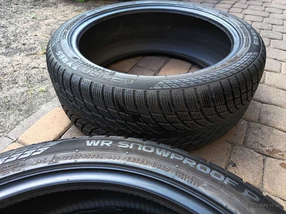 225/45R19 96V Extra 2Opon NOKIAN TYRES WR SnowProof P M+S 11.2021r~8mm