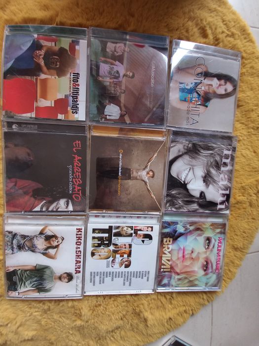 Vários cds espanhol e outros