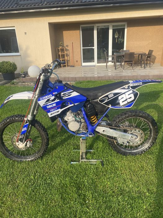 Yamaha yz 125.