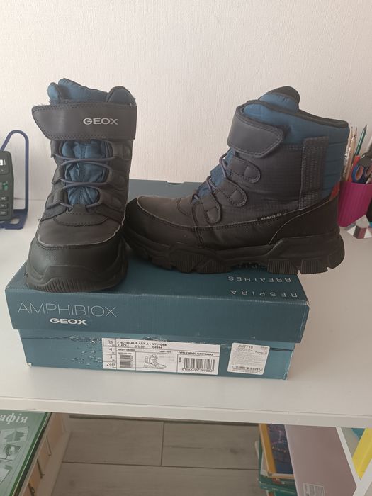 Продам хлопчачі черевики GEOX
