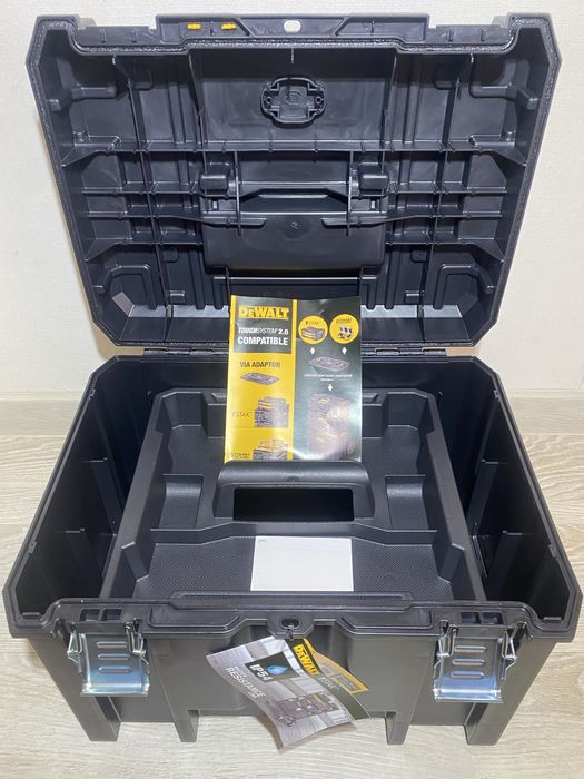 Ящикі Dewalt нові оригінальні девальт є в наявності.Наложним відправка