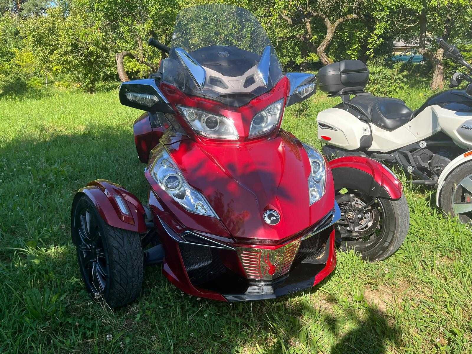 Wynajem Can-Am Spyder RT, F3, Ryker Wypożyczalnia motocykli na kat. B