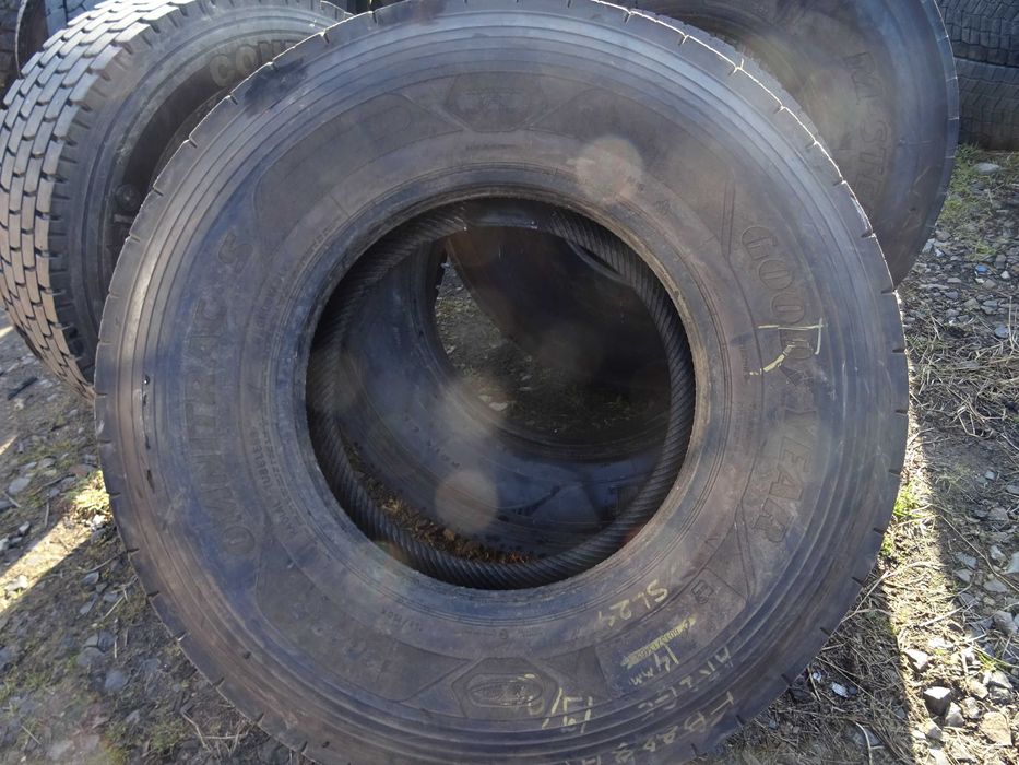 opona 13R22.5 Goodyear Omnitrac S ( 800 netto)