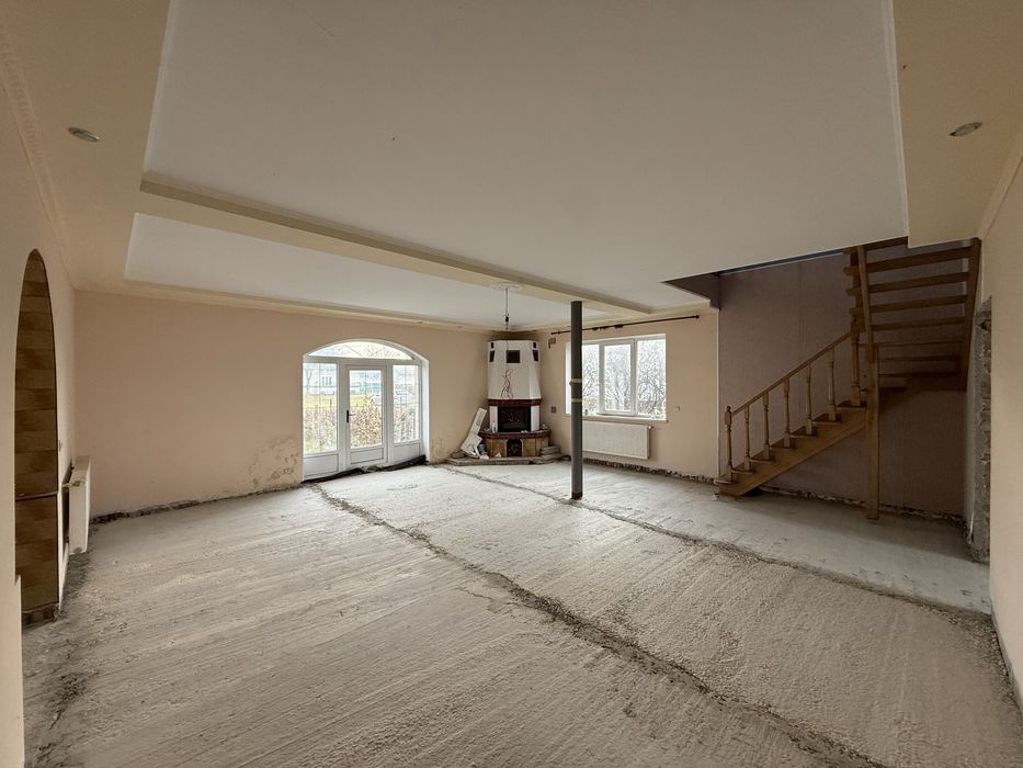 Продам будинок в с.Шепарівці