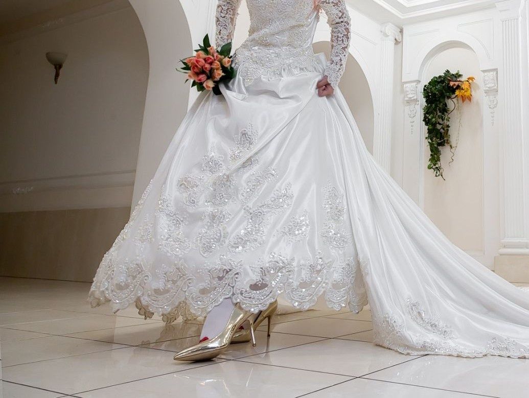 Свадебное платье Venus Bridal