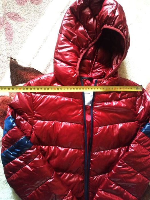 Жіноча осіння куртка