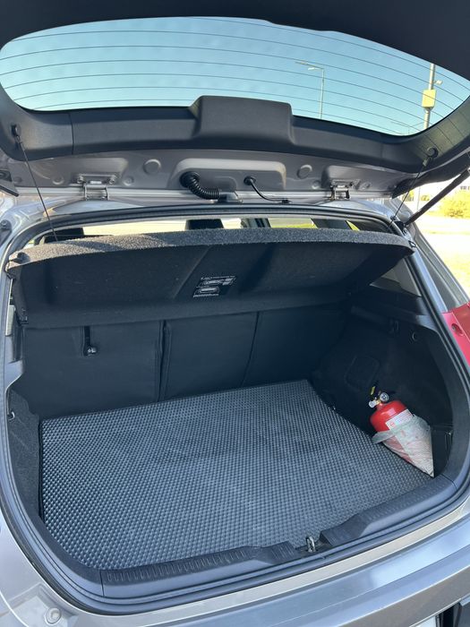 Toyota auris 2013