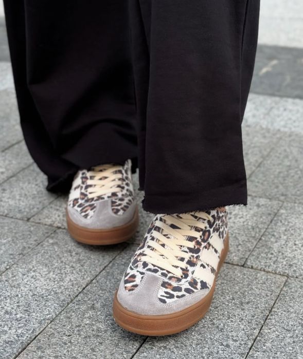 Кеди натуральна шкіра  39 р.