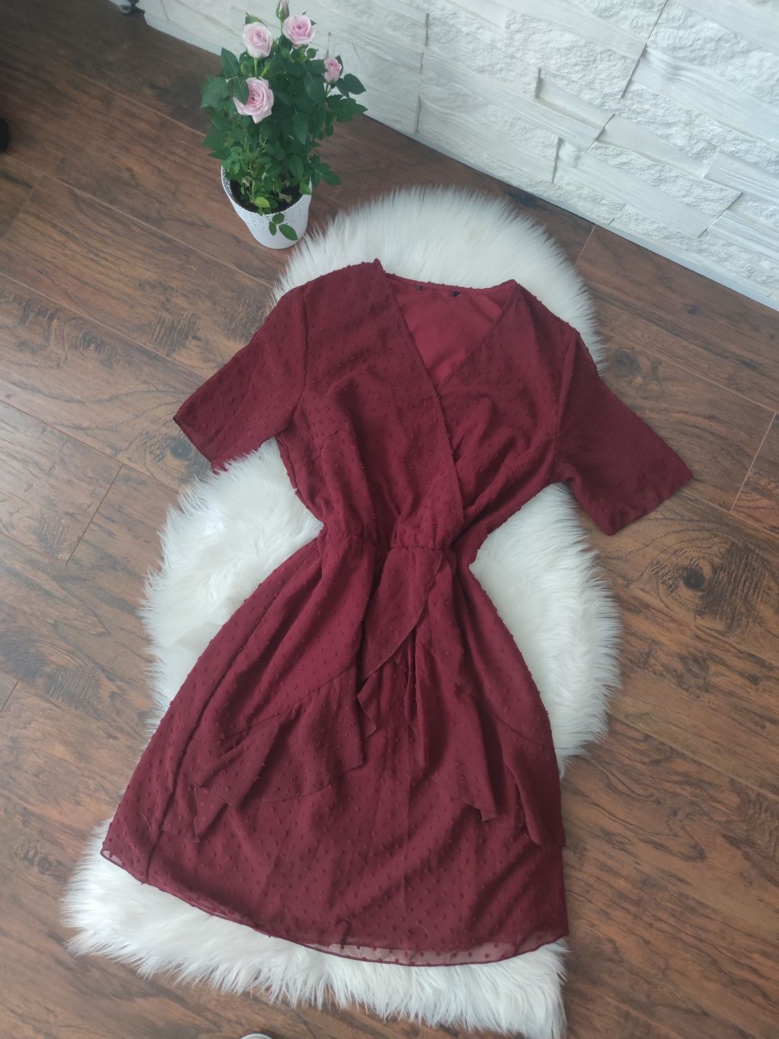 Sukienka burgundowa mgiełka falbanki zwiewna rozmiar S M