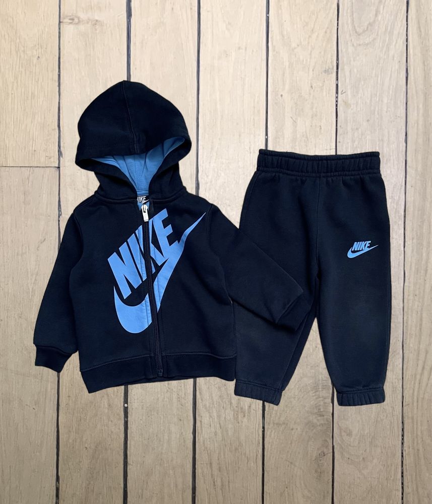 Костюм Nike оригінал на флісі 12 м