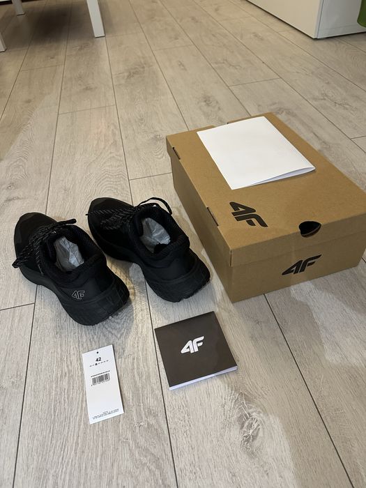 4F Buty do biegania Freemove Elevated Mesh męskie - czarne, rozm. 42