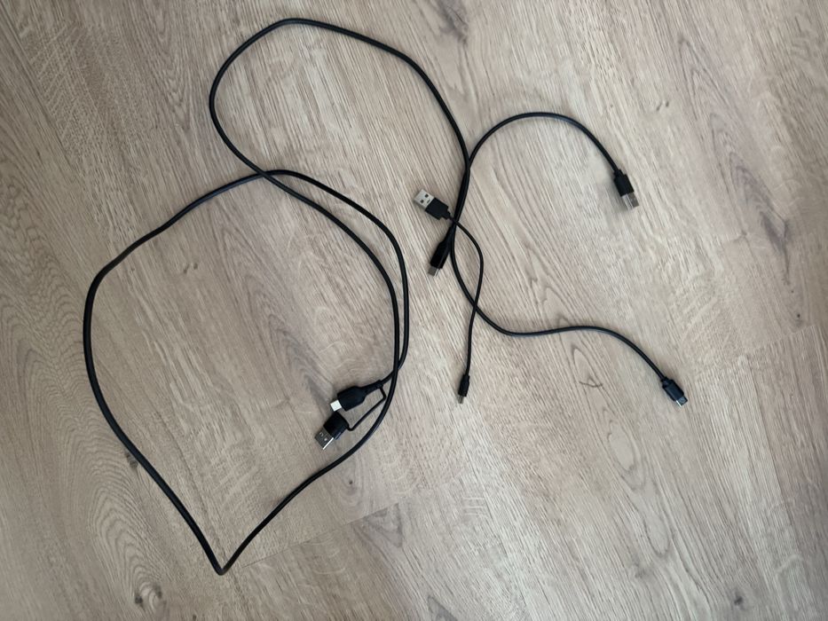 Cabos auxiliares e de carregamento