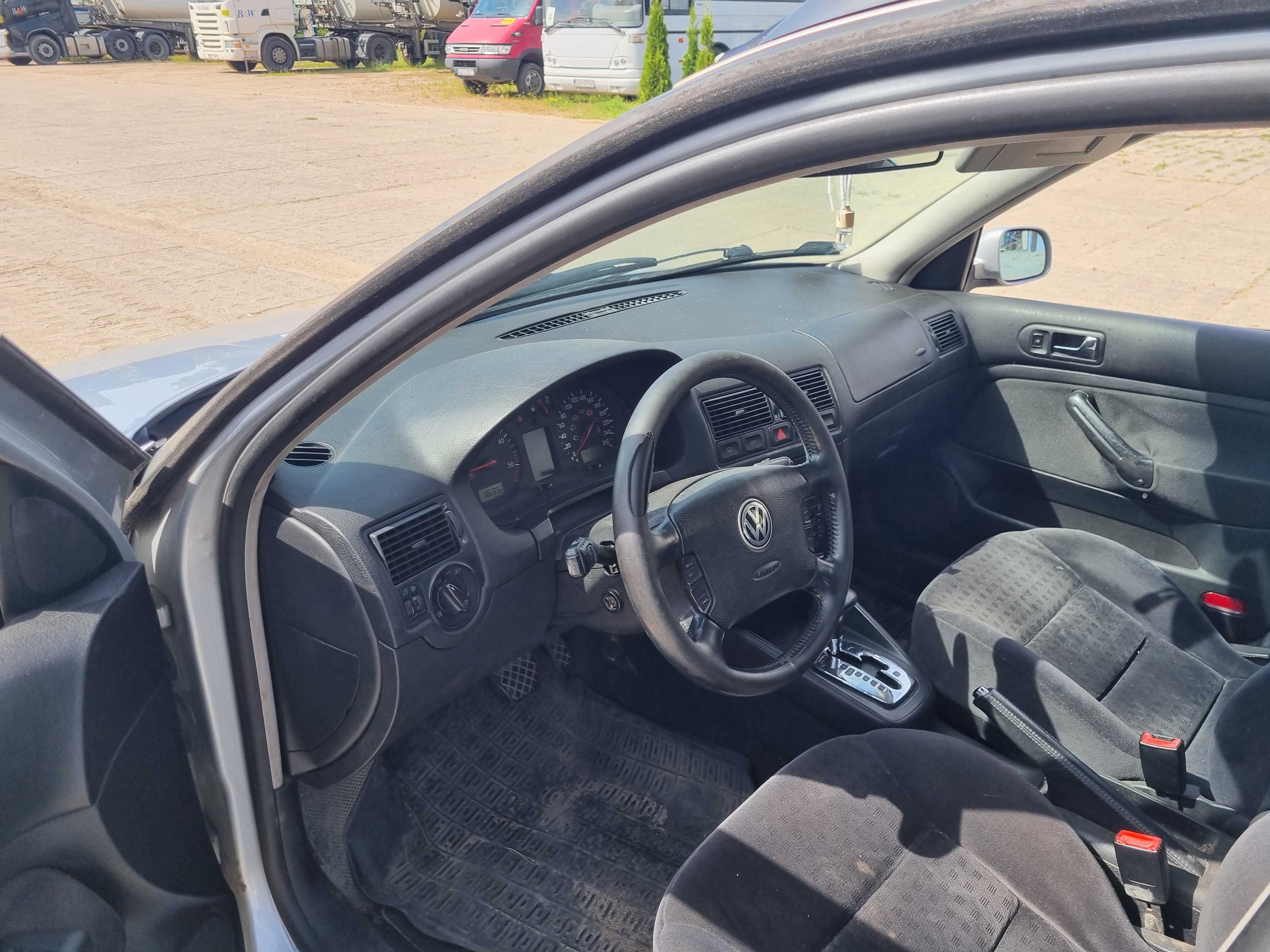 Volkswagen Golf IV automat