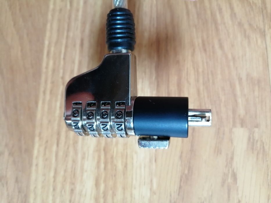 Vendo cadeado computador