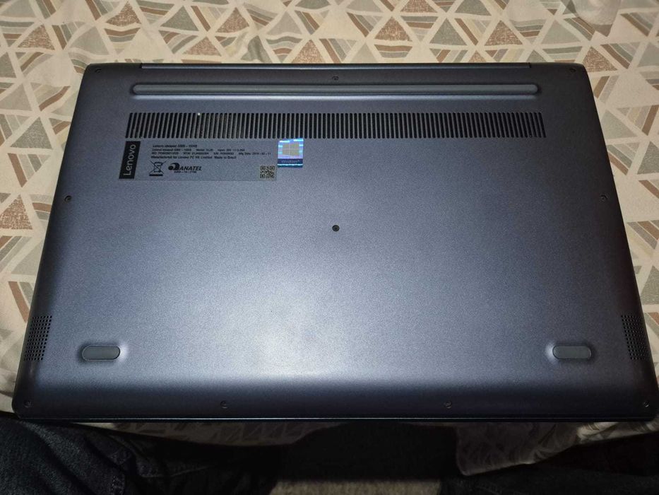 Portátil LENOVO IdeaPad 330S-15IKB