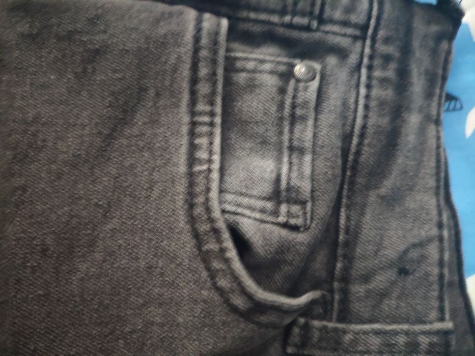 H&M jeansowe spodnie chłopięce rozmiar 164