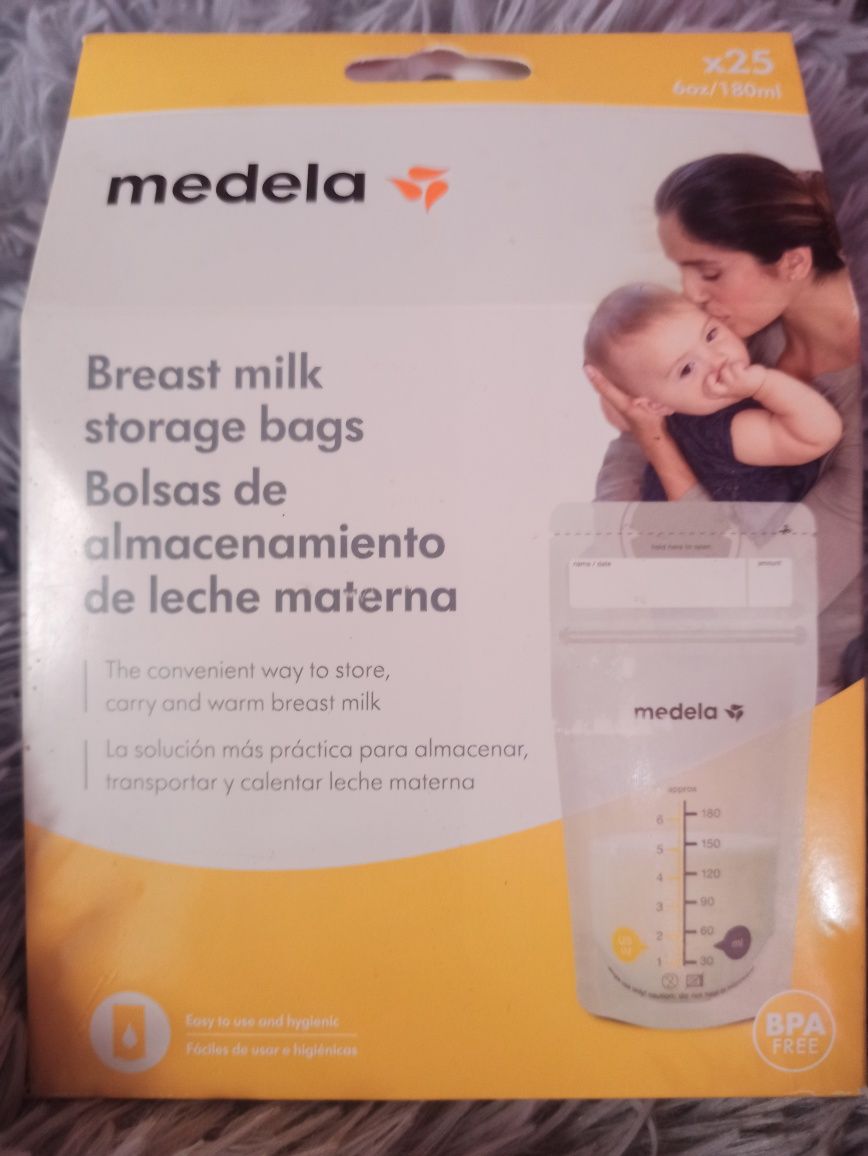 Пакети для зберігання грудного молока .