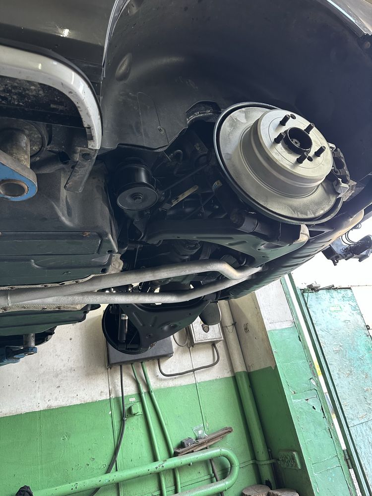 Продам Land Rover Range Rover 2005