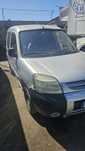 Partner 2005 motor 2000cc