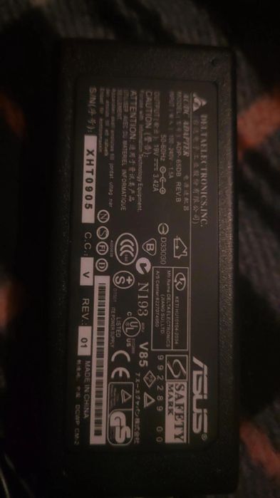 Зарядка для ноутбука ASUS 19V 3.42A (65W)