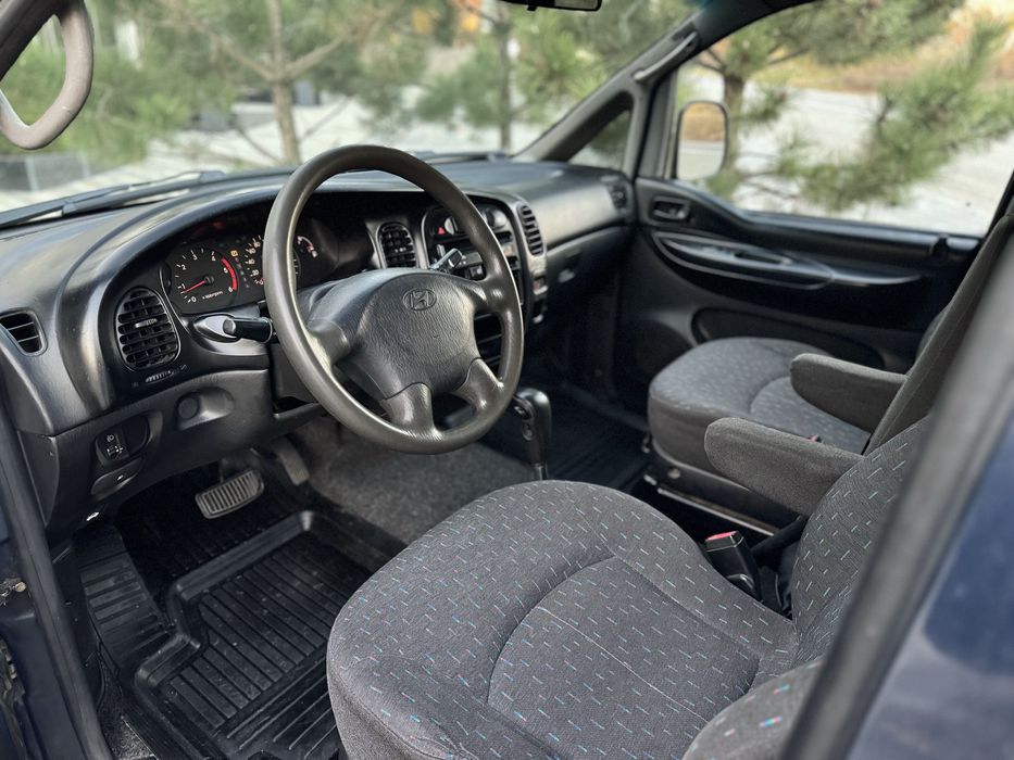 Hyundai H200 2.5 автомат
