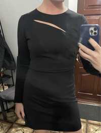Чорна сукня