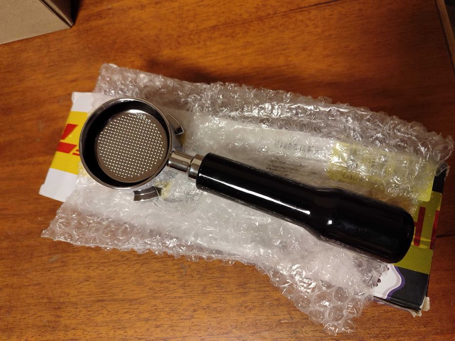 Холдер рожок, портафильтр 51 мм. для DELONGHI ECP3420 685 680