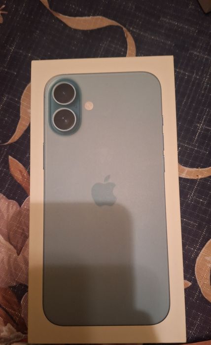 Iphone 16 plus zielony kondycja baterii 100%