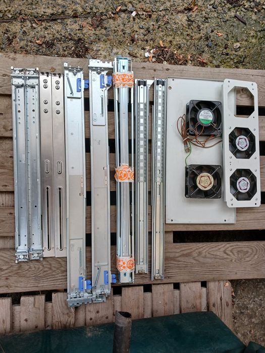 Направляющие для сервера