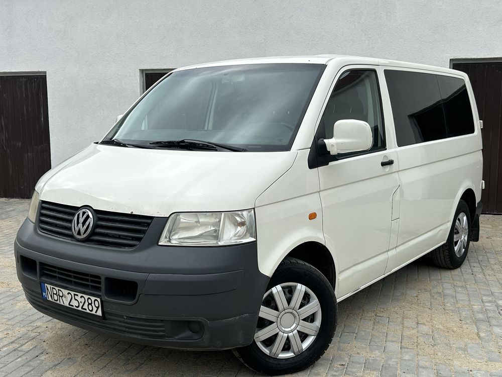 VW TRANSPORTER 1.9 TDI(105KM) 9-cio osobowy. Super stan!