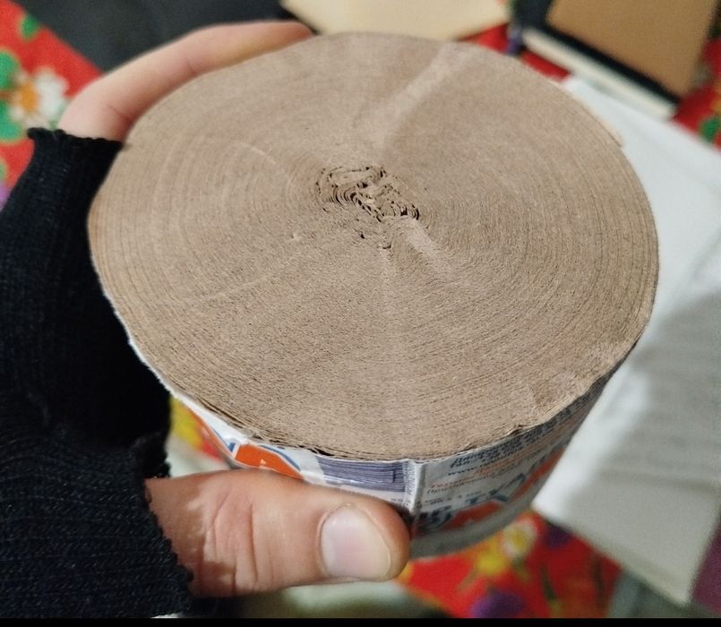 Паперові туалетні рулони