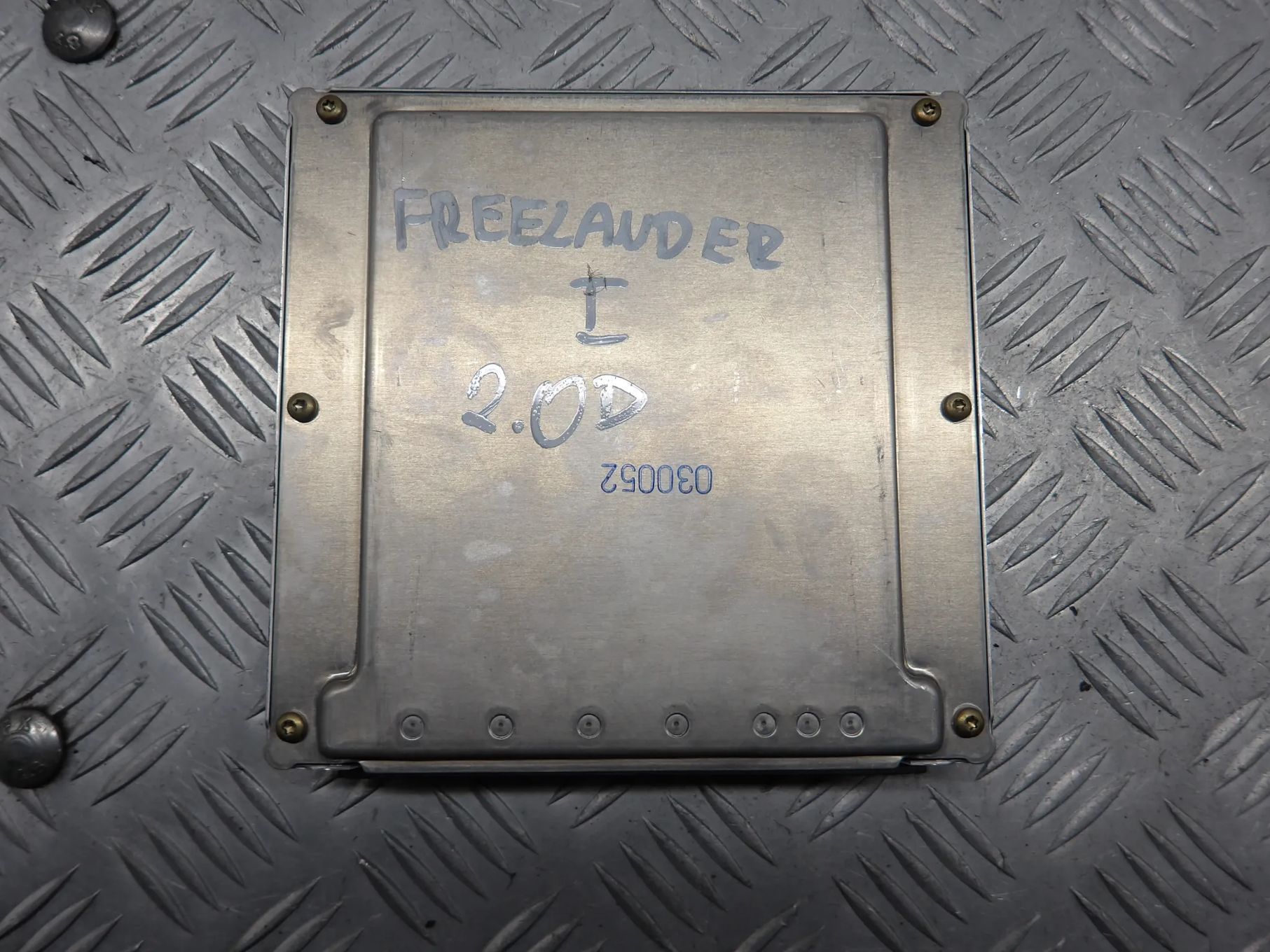 LAND ROVER FREELANDER I KOMPUTER STEROWNIK SILNIKA NNN100720