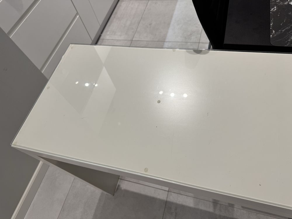 toaletka biała Ikea Malm