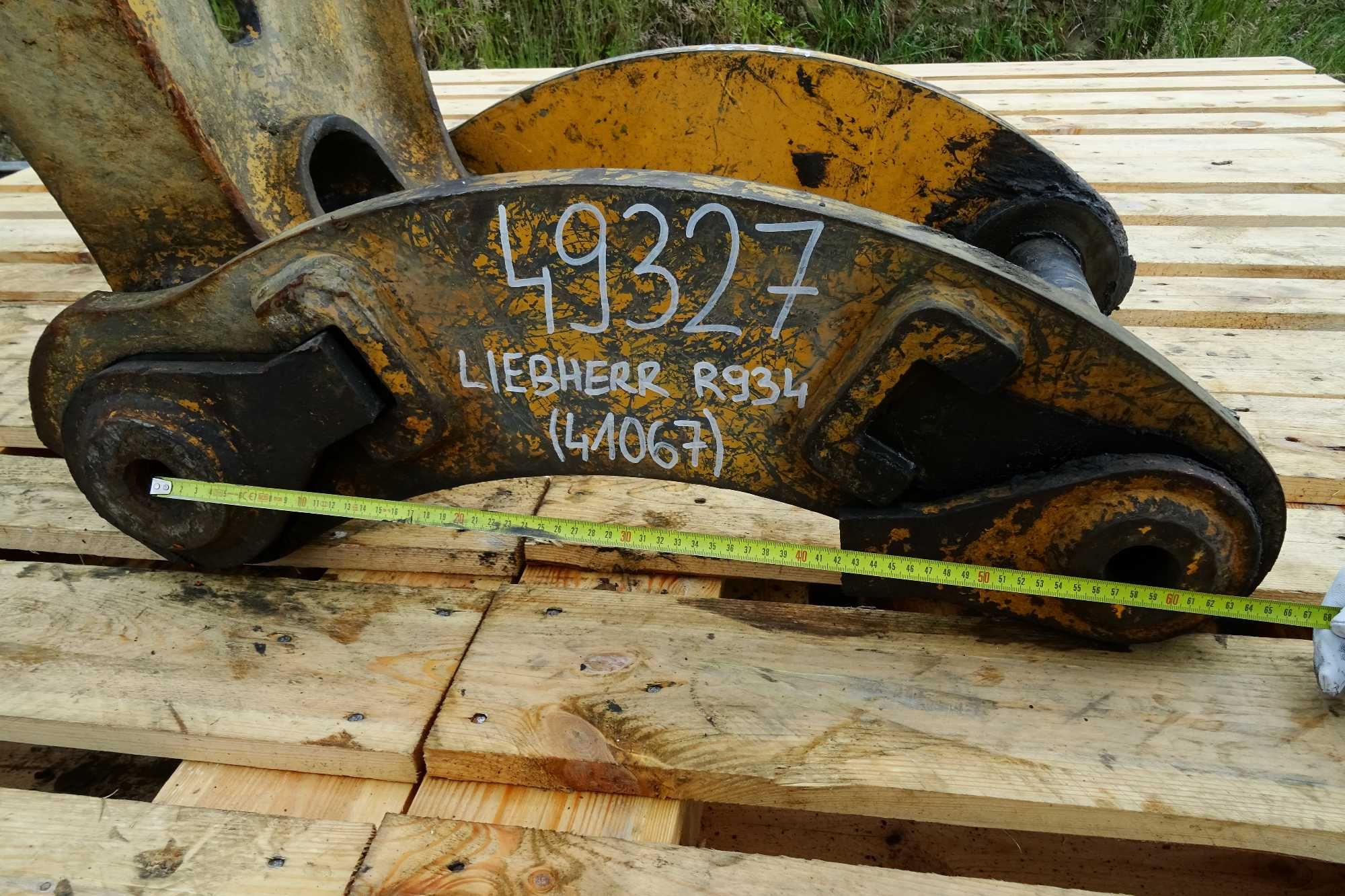 Łącznik łyżki do koparki Liebherr R934HDSLi. Kiwak. Kość