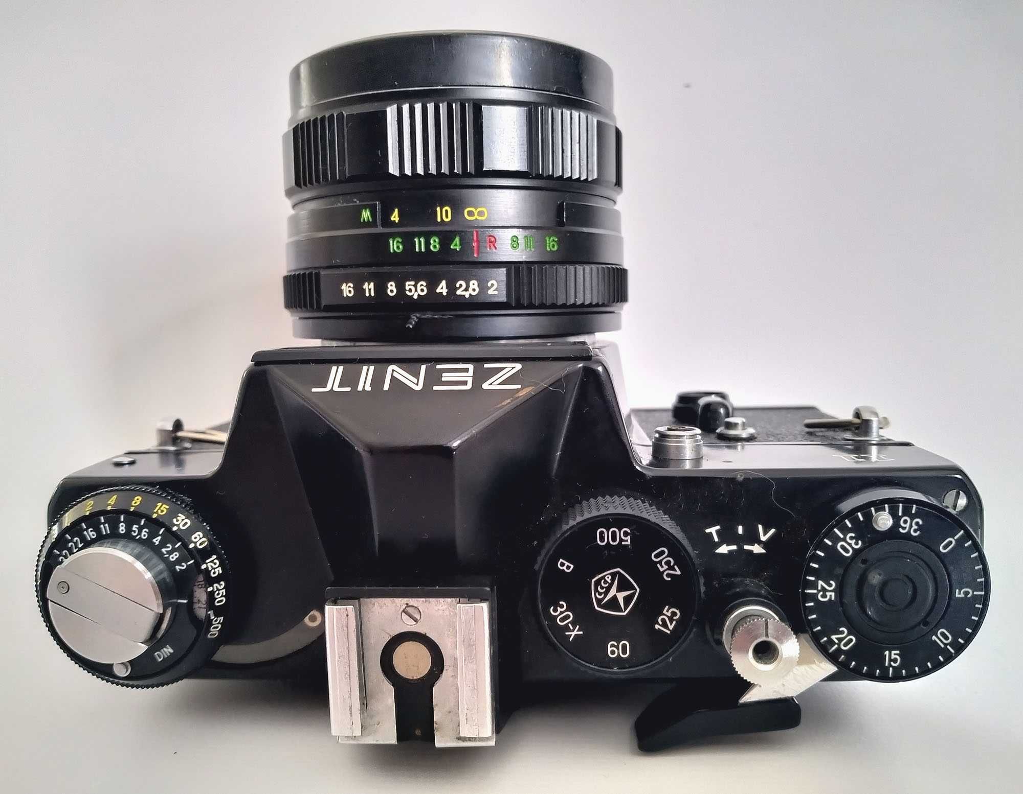 Дзеркальний фотоапарат Зеніт 11 з Helios - 44M - 4   2/58.