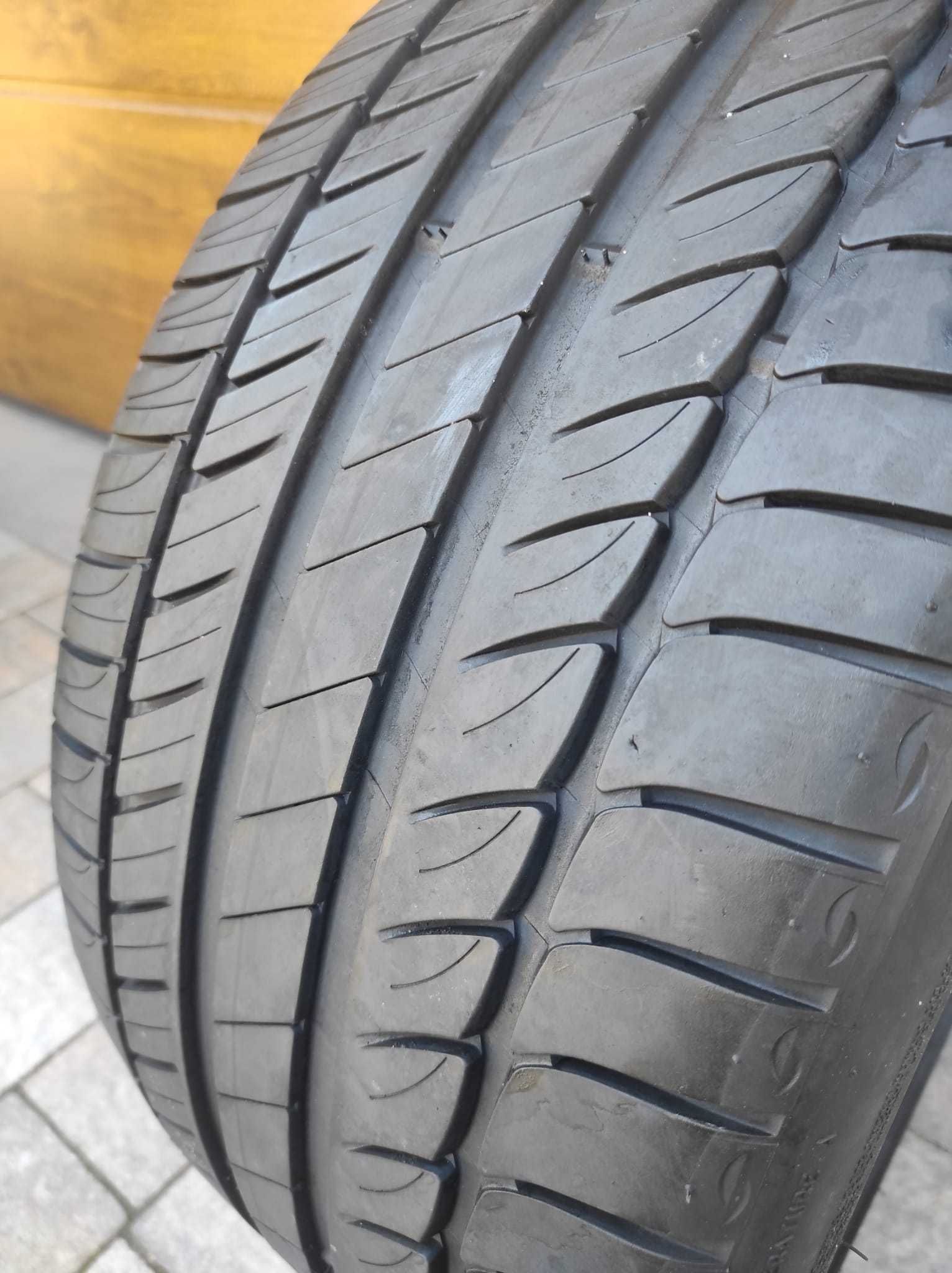M Opona Michelin Primacy HP 275/35 R19