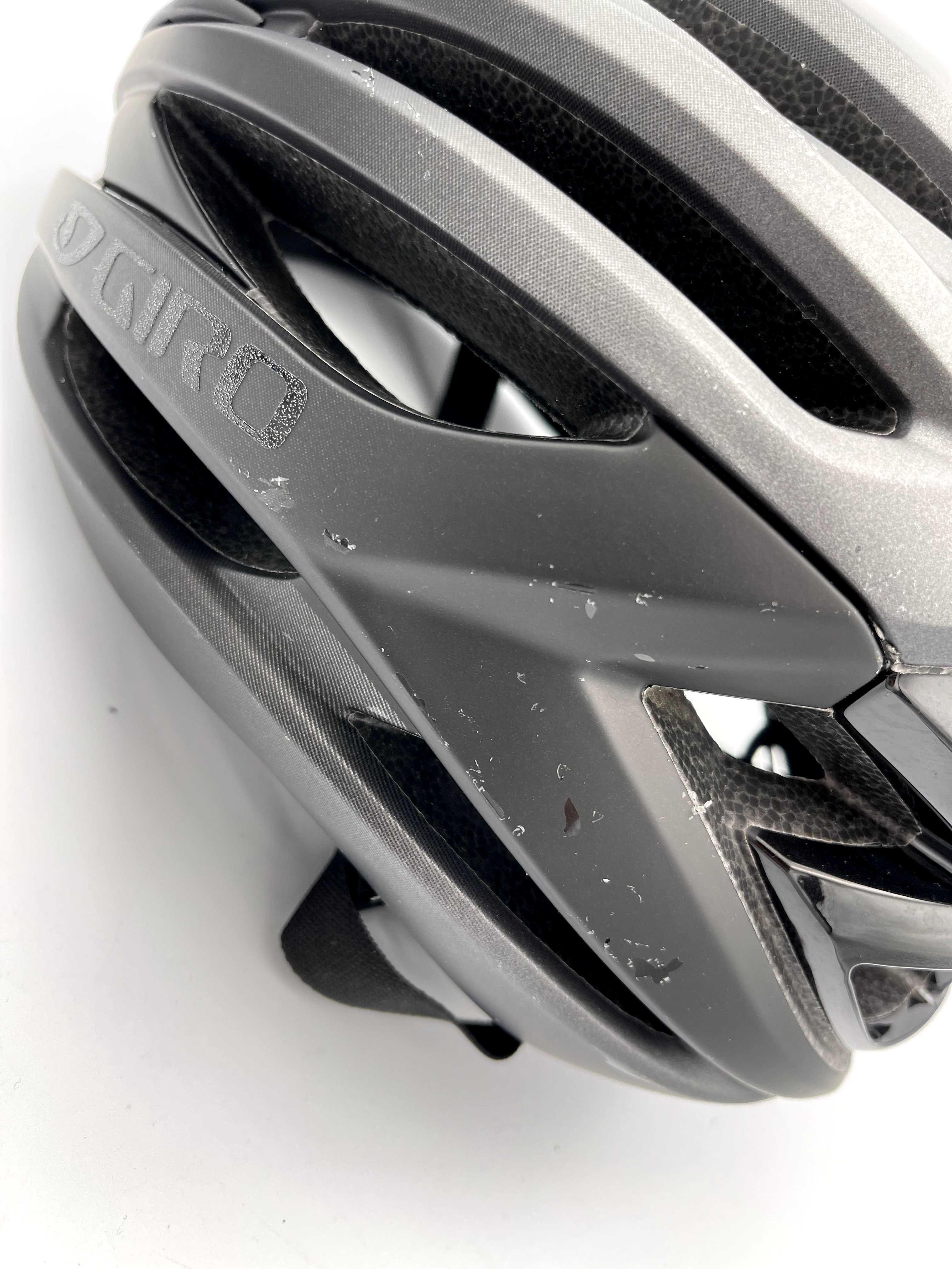 Powystawowy Kask Rowerowy Giro Syntax r. L (59-63cm)