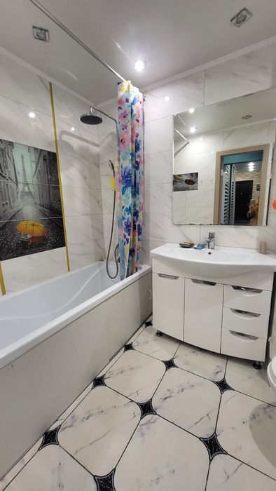 Продаю 3 квартиру в Центральному районі